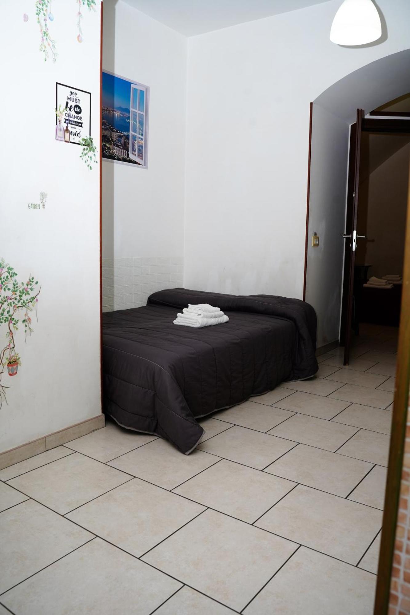 Casa Friends' House Napoli Apartment Exterior photo